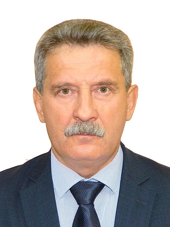 Попов Александр Юрьевич.